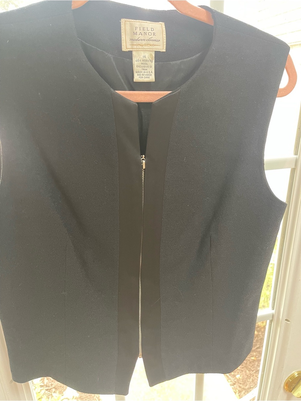 Field Manor Women's Black Sleeveless Zip Vest